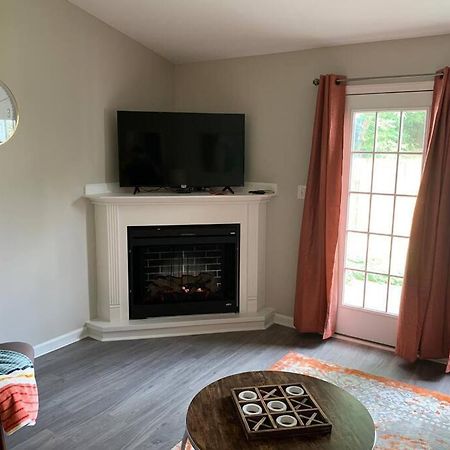 Comfy, Stylish Townhome Near I-20! Augusta Esterno foto